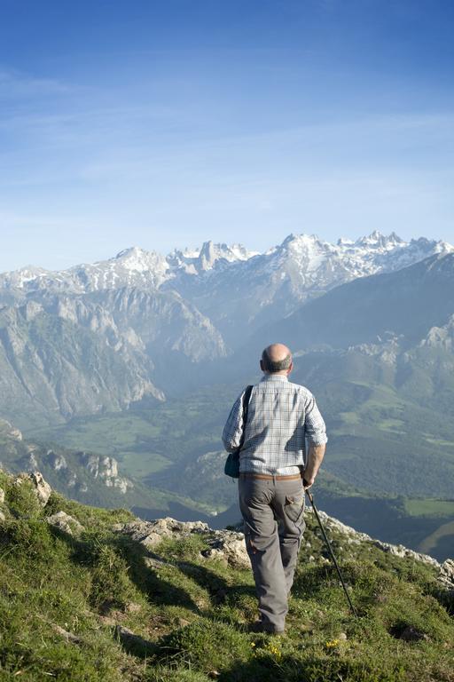 Apartamentos La Corona - Cabrales Carrena de Cabrales Dış mekan fotoğraf