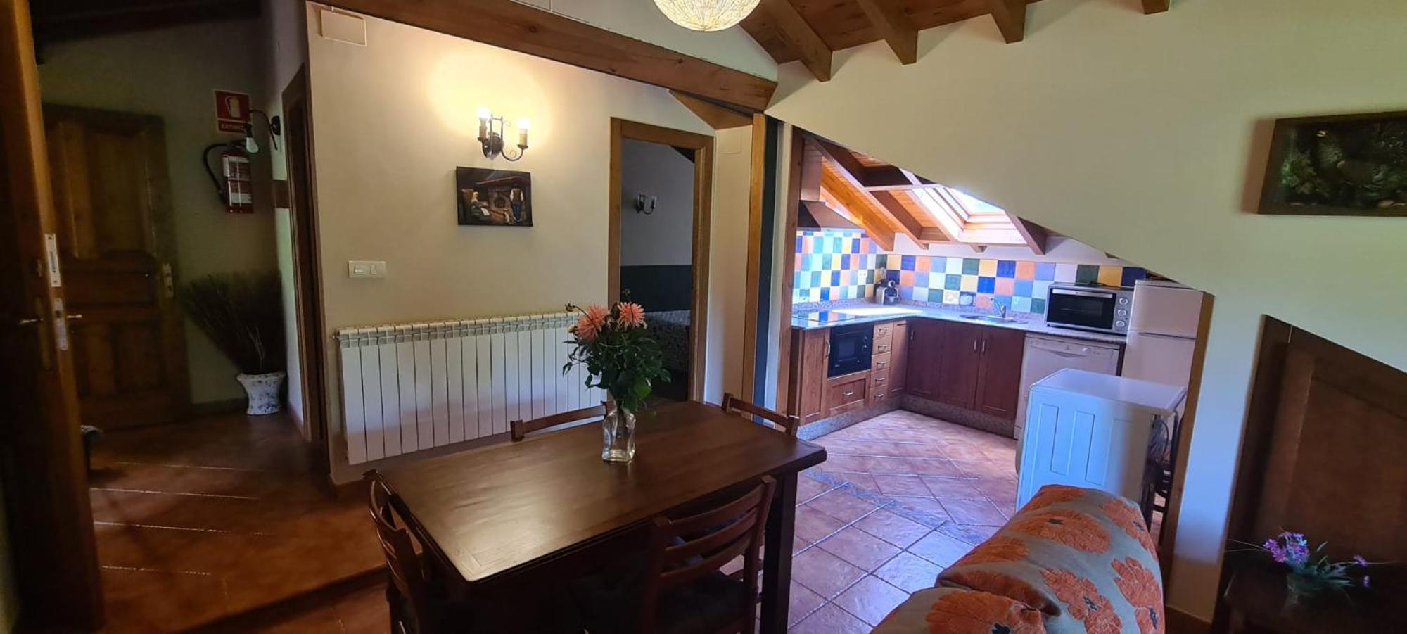 Apartamentos La Corona - Cabrales Carrena de Cabrales Dış mekan fotoğraf
