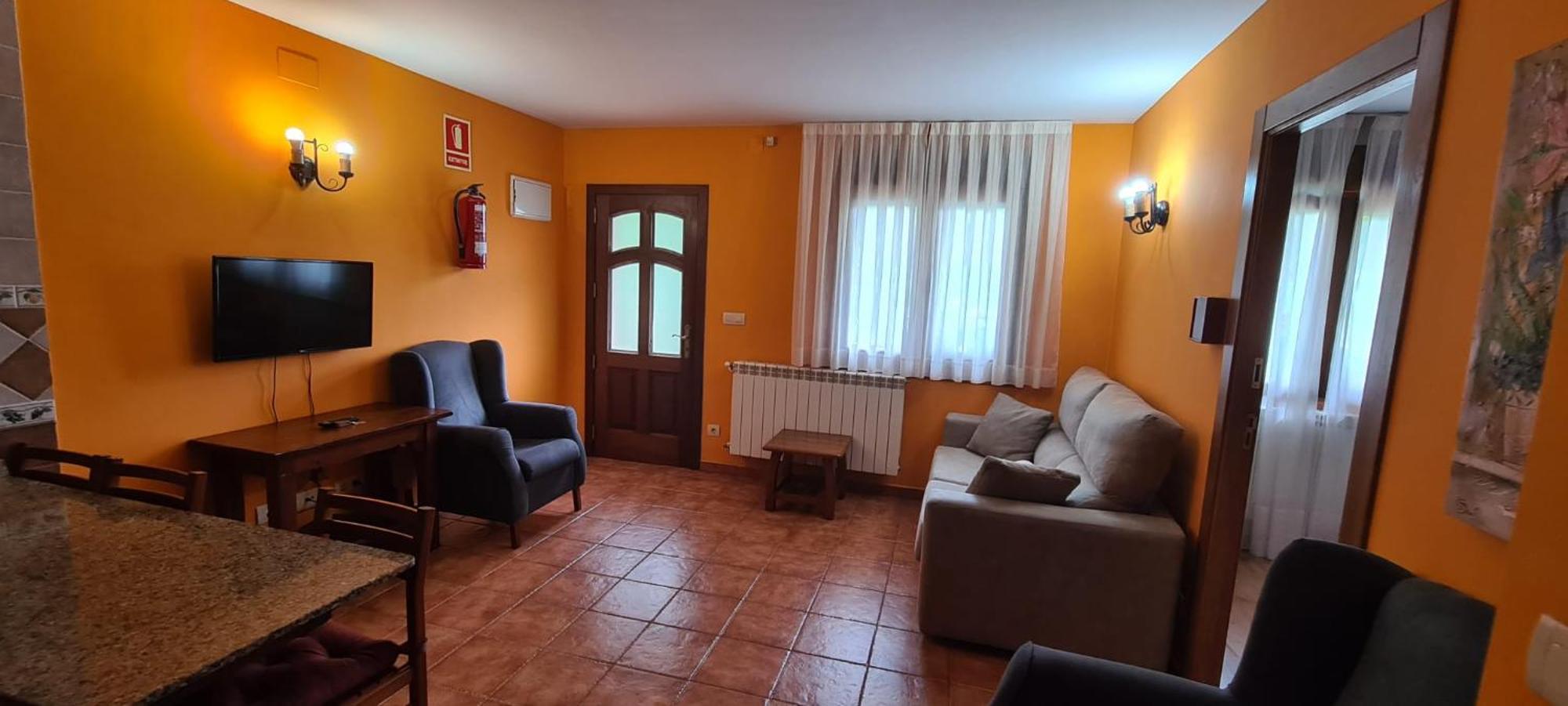 Apartamentos La Corona - Cabrales Carrena de Cabrales Dış mekan fotoğraf