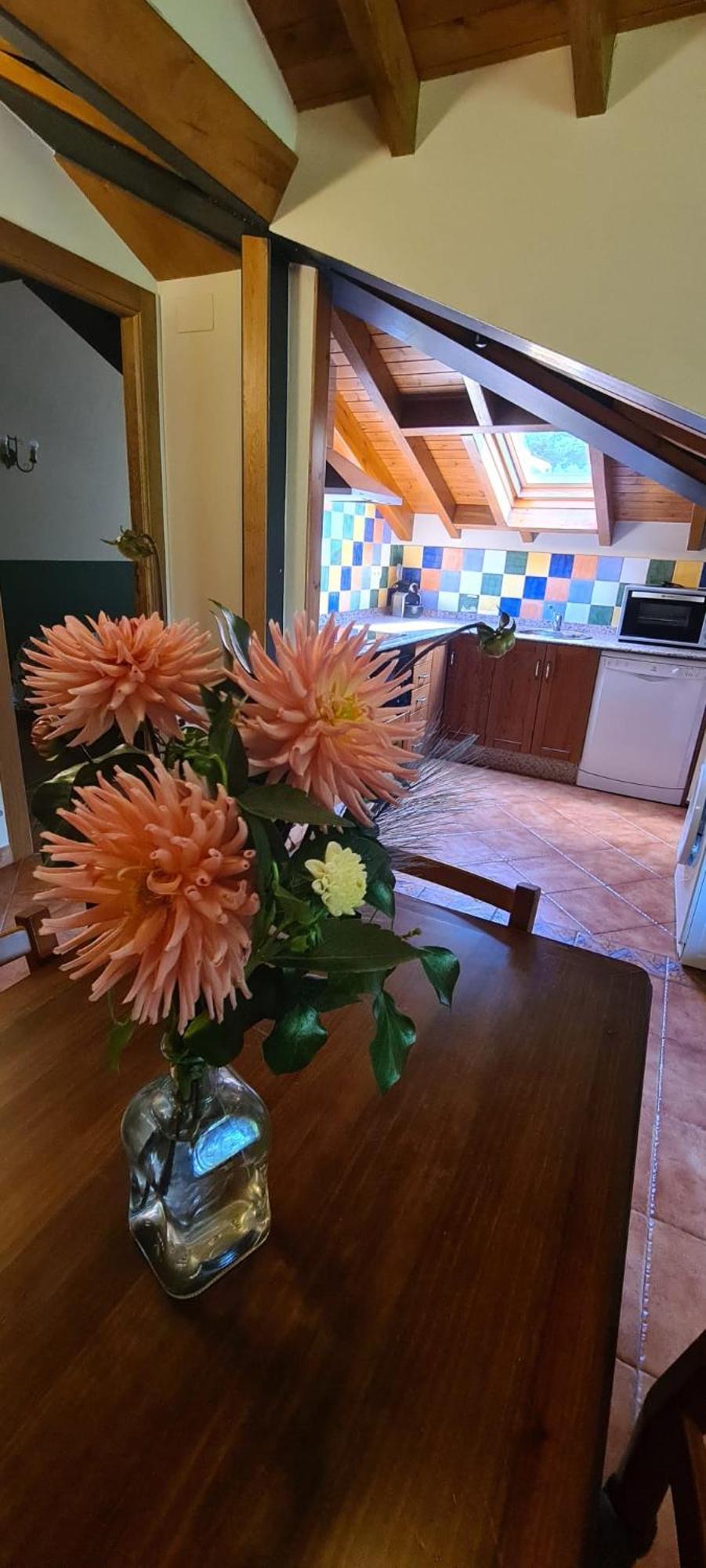 Apartamentos La Corona - Cabrales Carrena de Cabrales Dış mekan fotoğraf