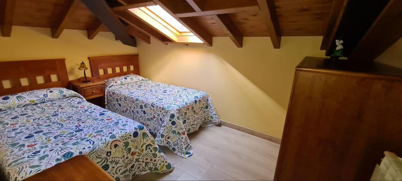 Apartamentos La Corona - Cabrales Carrena de Cabrales Dış mekan fotoğraf
