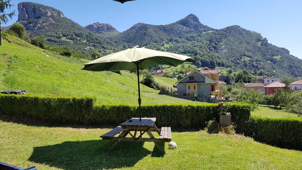Apartamentos La Corona - Cabrales Carrena de Cabrales Dış mekan fotoğraf